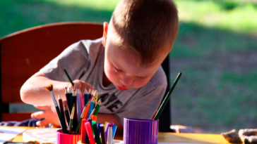 Hacer que los niños estudien