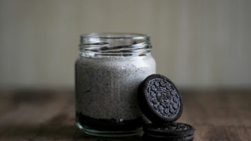 Postre de queso con galletas Oreo