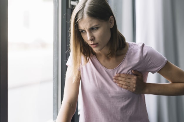 Inventan una vacuna para combatir el cáncer de mama y la aplican con éxito en una mujer