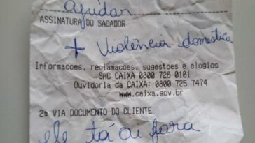 Mujer pide ayuda en un ticket: