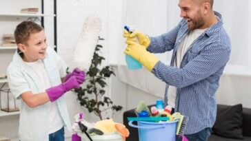 Tu hijo debe ayudar en la limpieza del hogar antes de los 8 años