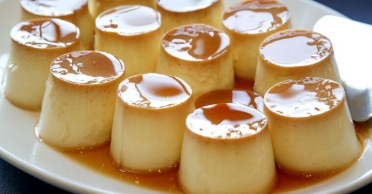 flan en vasitos de plástico