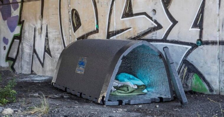 iglú térmico desmontable para gente sin hogar