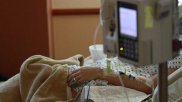 mujer en coma desde hace 14 años da a luz