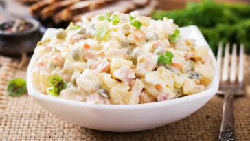 ensalada de mayonesa con huevo