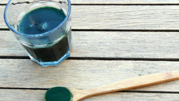 tomar espirulina